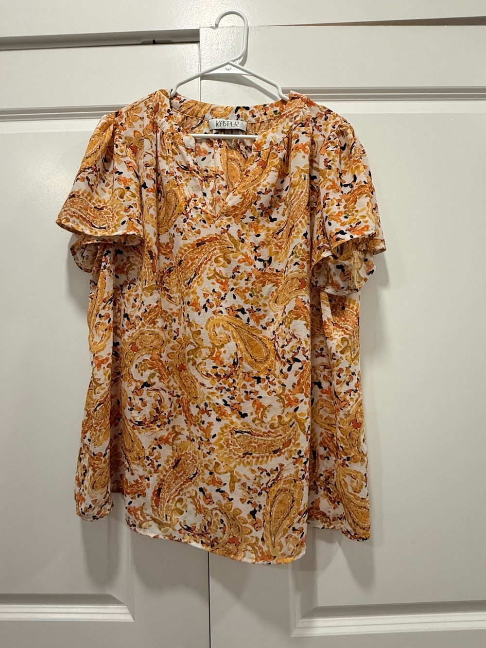 🔥$10 FINAL PRICE🔥 Kasper Paisley Print Flutter Sleeve Blouse Split V-Neck❤️ - Picture 5 of 7